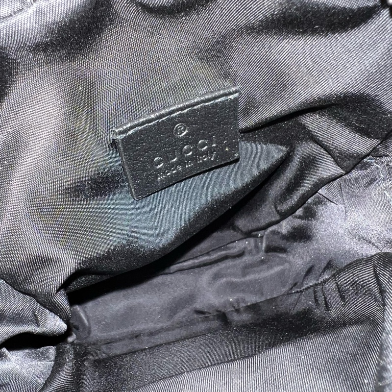 GUCCI Off the grid 斜背包 老花相機包(黑)-18