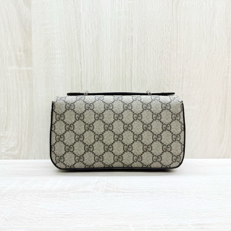 GUCCI原花棕牛皮Petite銀釦雙G橫版迷你郵差包739722-1