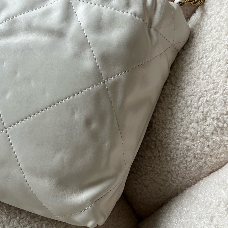 Chanel 22 bag mini 迷你垃圾包(白)-8