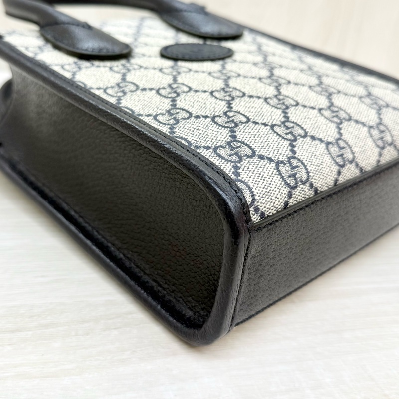 GUCCI原花拼深藍色牛皮INTERLOCKING GG琴譜包671623-8