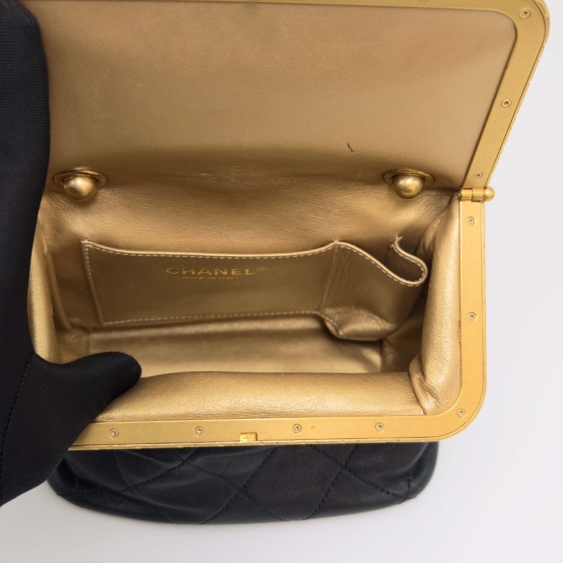 CHANEL手工坊kisslock 黑金肩背斜背晚宴包17*15*9 98新配件保卡-2