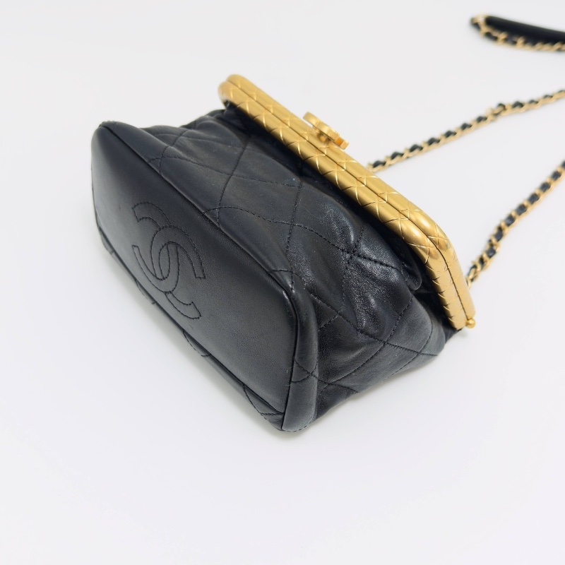 CHANEL手工坊kisslock 黑金肩背斜背晚宴包17*15*9 98新配件保卡-3