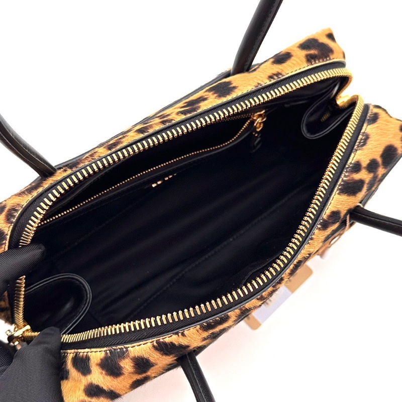 MIUMIU Beau豹紋金扣 大號手提肩背斜背保齡球包 28*12*9 全新閒置配件塵袋-2