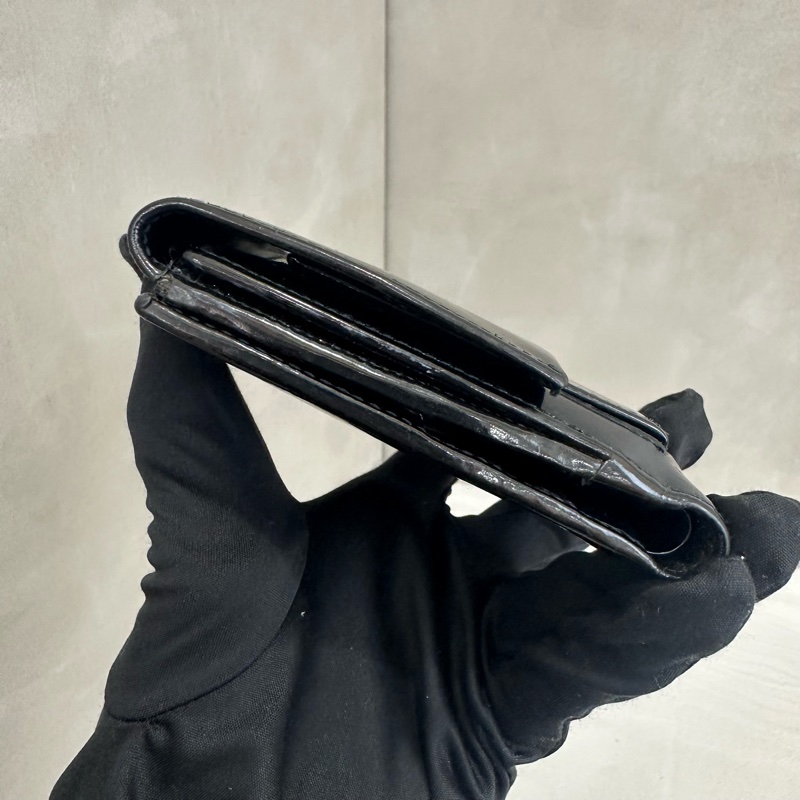 Gucci 黑色漆皮零錢袋短夾-4