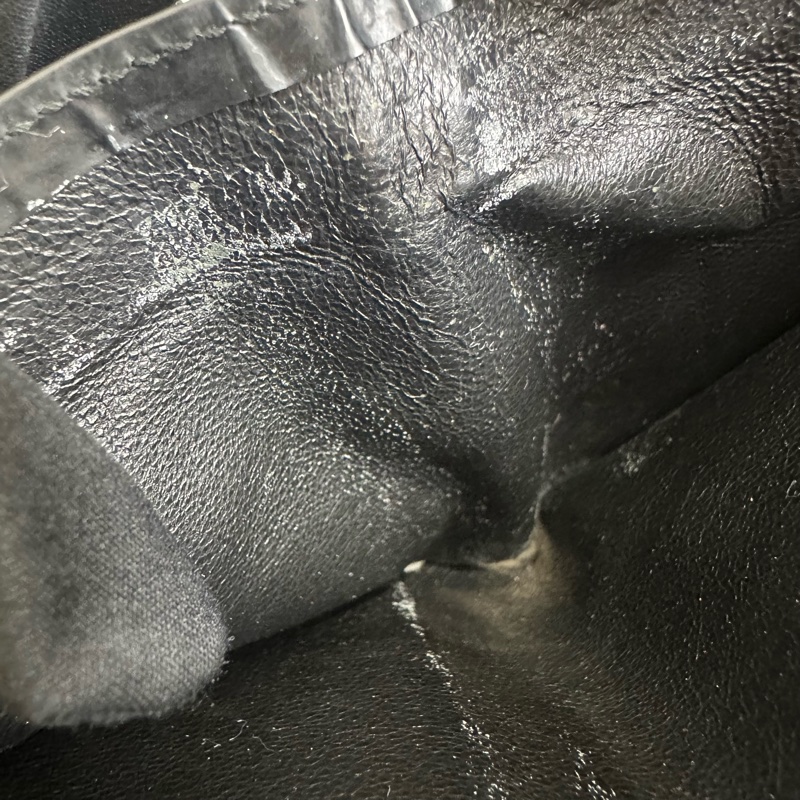 Gucci 黑色漆皮零錢袋短夾-18