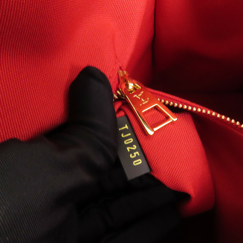 LOUIS VUITTON Monogram Giant OnTheGo GM金扣手挽肩背兩用袋-7