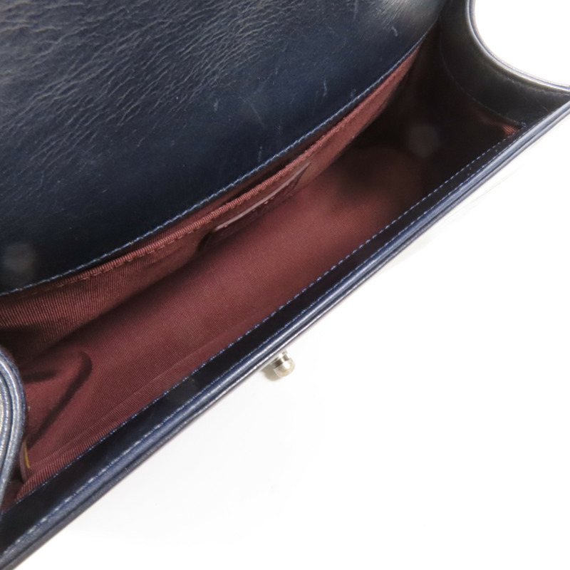 CHANEL 牛皮皮革Boy 25肩背袋-7