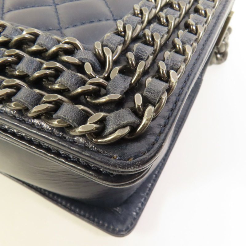 CHANEL 牛皮皮革Boy 25肩背袋-12