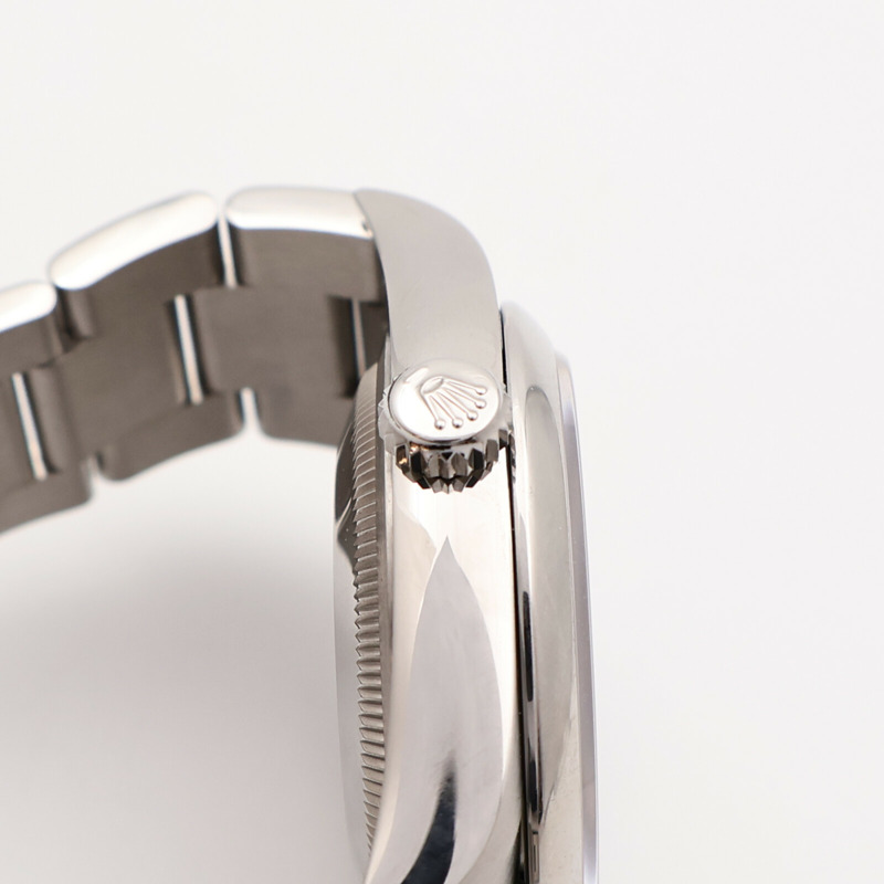 ROLEX Oyster Perpetual 126000-7