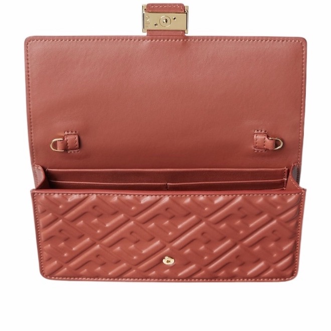 Fendi 女士 Baguette 單肩包均碼碼常規、21cm*5cm*11.5cm-1