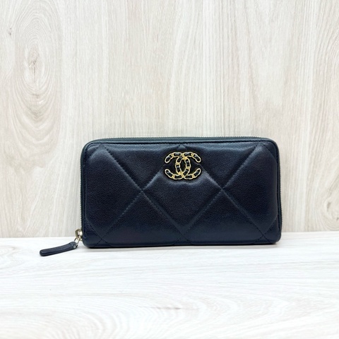 CHANEL黑金羊皮19桃紅內裡ㄇ拉長夾