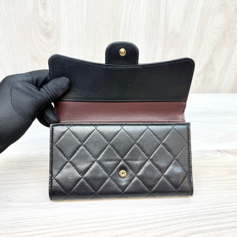 Chanel黑金羊皮三折長夾-6