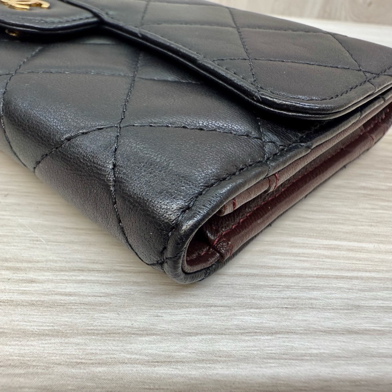 Chanel黑金羊皮三折長夾-14