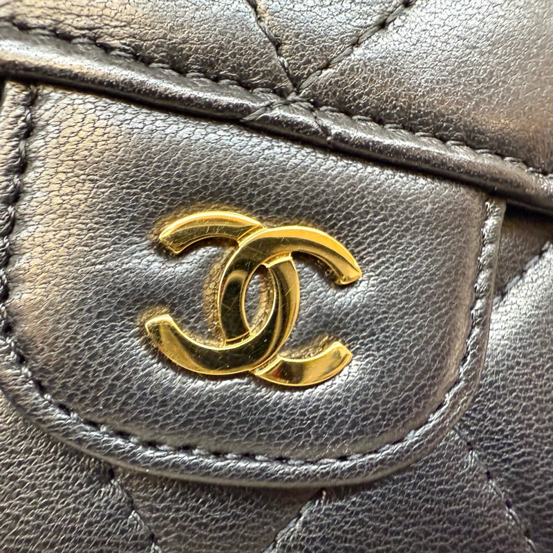 Chanel黑金羊皮三折長夾-18