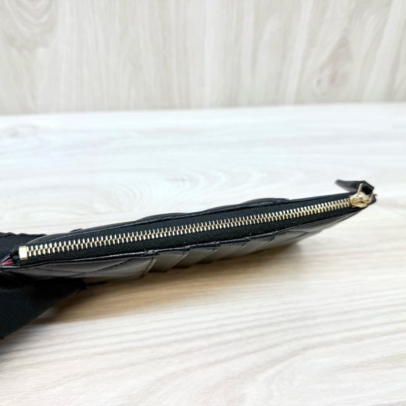 CHANEL皮夾黑羊皮19系列一字拉鍊卡夾包AP1182-11