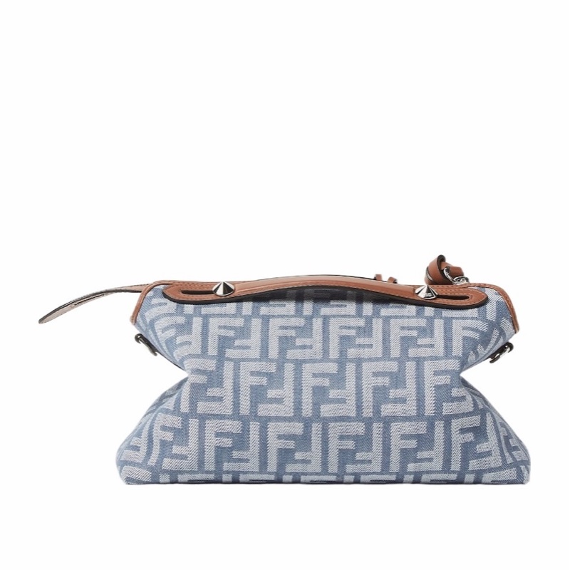 Fendi 女士 中號 By The Way Soft 單肩包均碼碼中號29cm*13cm*17cm-1