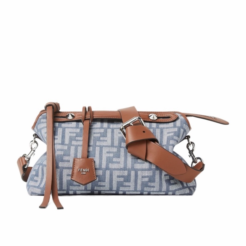 Fendi 女士 中號 By The Way Soft 單肩包均碼碼中號29cm*13cm*17cm-3