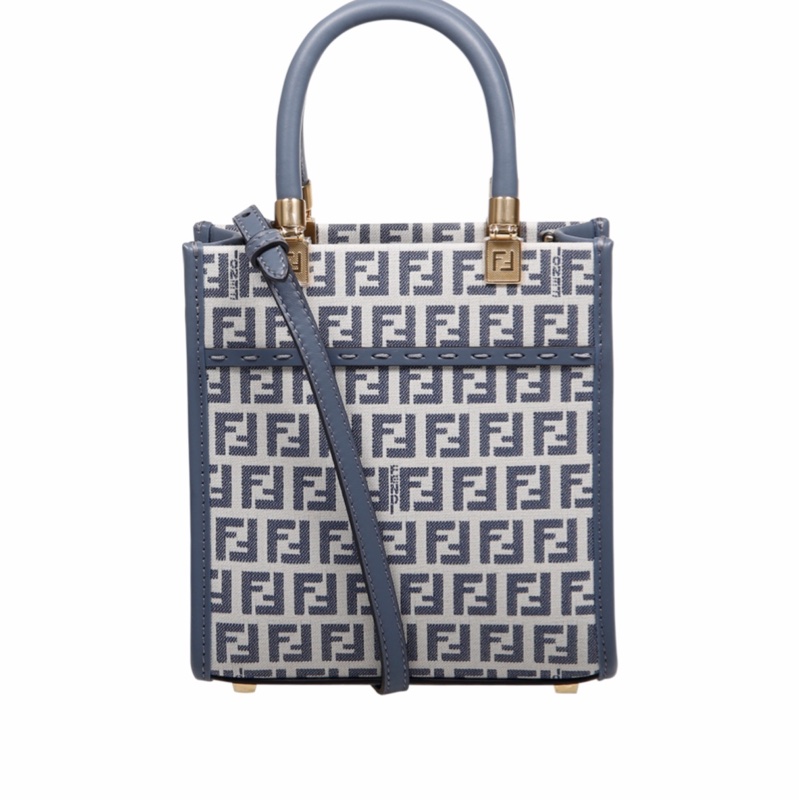Fendi 女士 可調節肩帶單肩包均碼碼MINI、16cm*6cm*17cm-0
