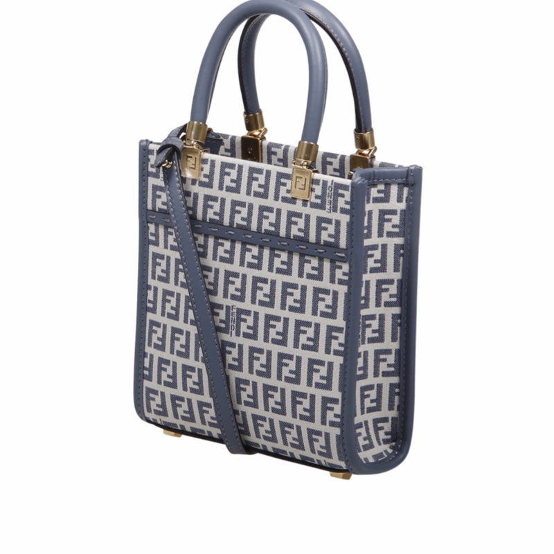 Fendi 女士 可調節肩帶單肩包均碼碼MINI、16cm*6cm*17cm-2