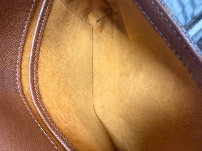 ✔️ LV Louis Vuitton 路易威登 MonogramM51257 橫式王菲包/肩背包-23