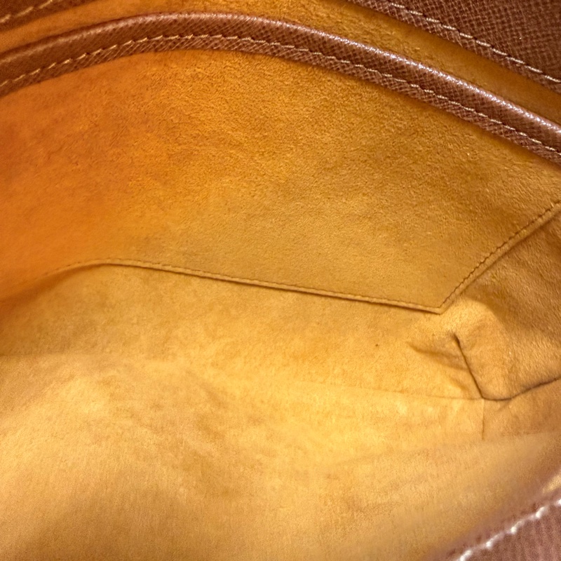 ✔️ LV Louis Vuitton 路易威登 MonogramM51257 橫式王菲包/肩背包-24