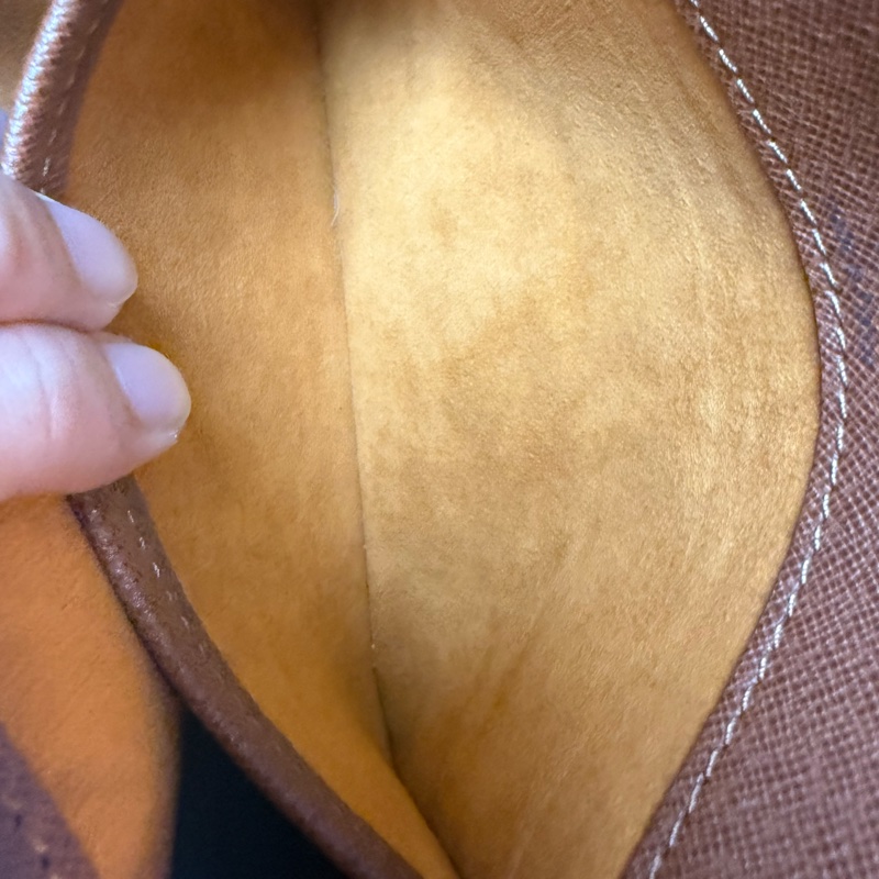 ✔️ LV Louis Vuitton 路易威登 MonogramM51257 橫式王菲包/肩背包-25