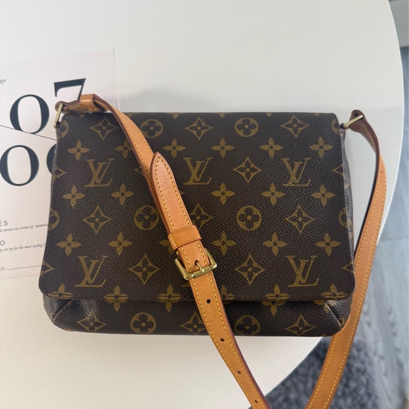 ✔️ LV Louis Vuitton 路易威登 MonogramM51257 橫式王菲包/肩背包-2