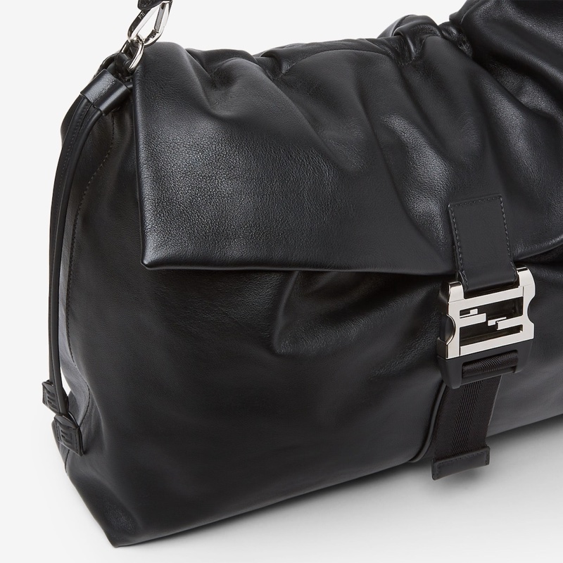 Fendi 男士 Fendi Flux Maxi 皮革斜挎包均碼碼45cm*20cm*23cm-5