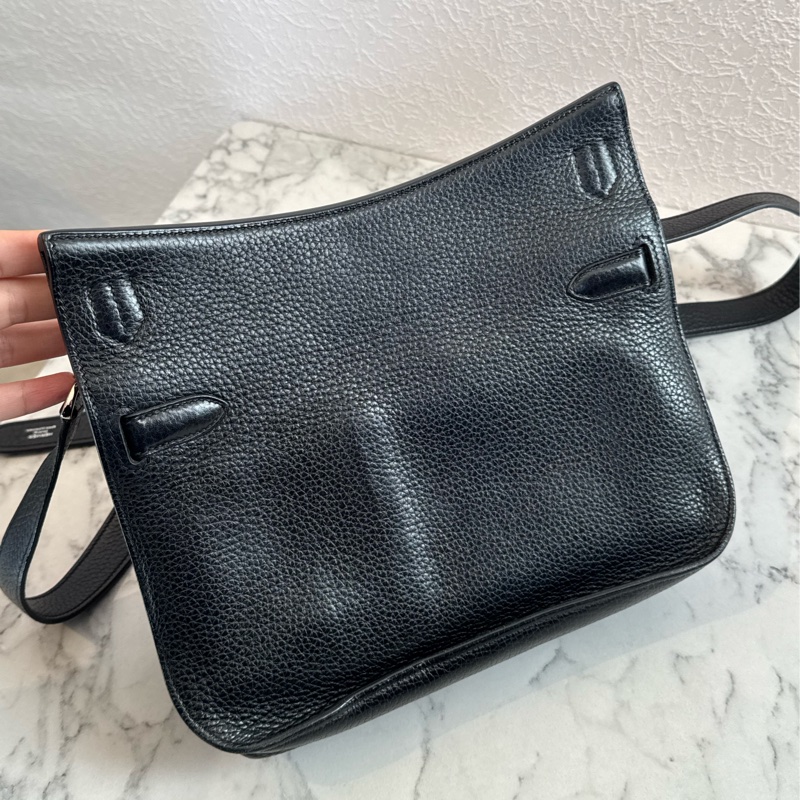 Hermes黑色銀釦吉普賽28 最顯年輕的配色✨-2