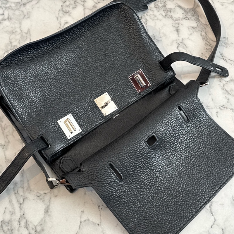 Hermes黑色銀釦吉普賽28 最顯年輕的配色✨-15