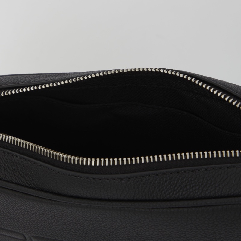 Fendi 男士 Roma 相機包均碼碼常規、22cm*4.5cm*15cm-3