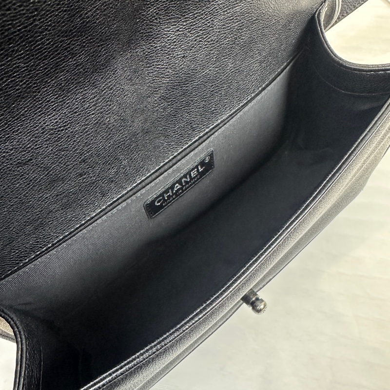 香奈兒/Chanel Leboy 黑色銀扣菱格紋中號牛皮肩背斜背包 25x8x15cm-8