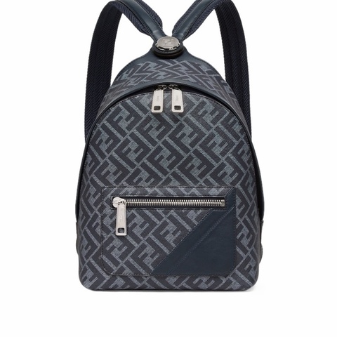 Fendi 男士 Chiodo 小號 雙肩包均碼碼小號、24cm*12cm*36cm