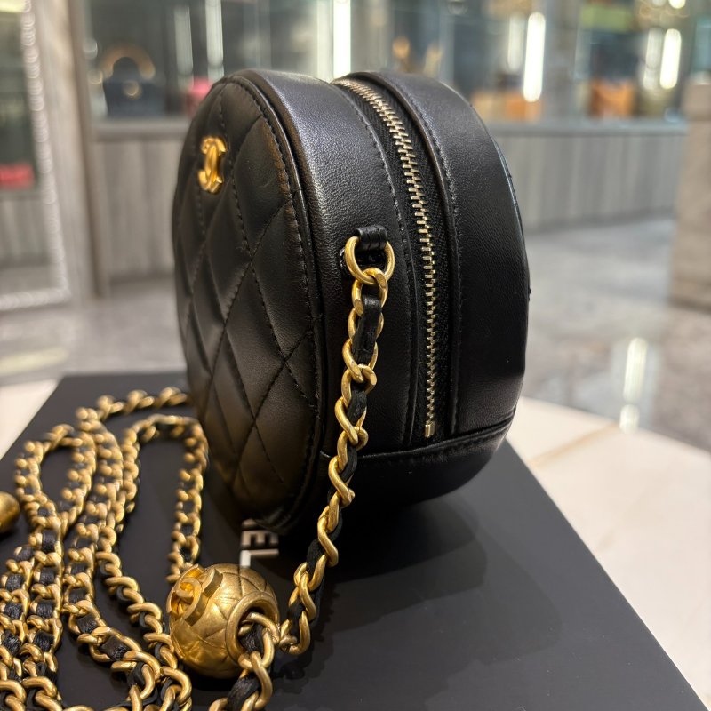 *SHIHNA名牌精品* CHANEL AP1449 黑金 MINI COCO 金球圓餅包 保卡款-4
