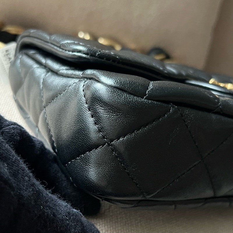 CHANEL 23P 羊皮粗鍊單肩包 粗鏈條腋下包- 黑金-9