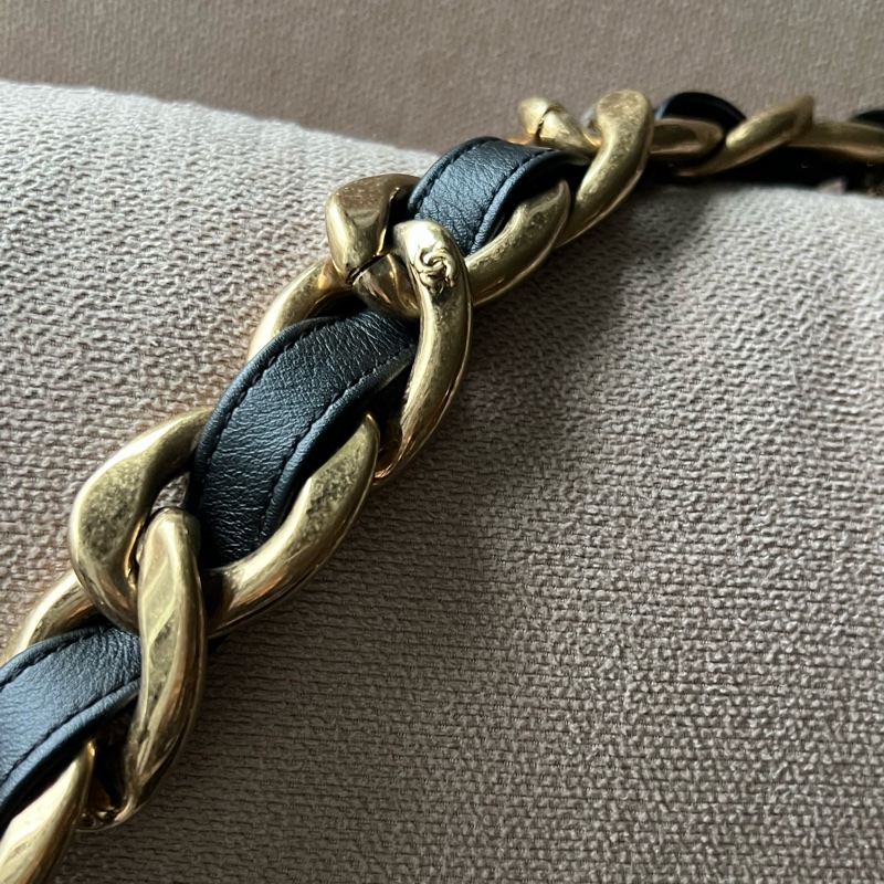 CHANEL 23P 羊皮粗鍊單肩包 粗鏈條腋下包- 黑金-15