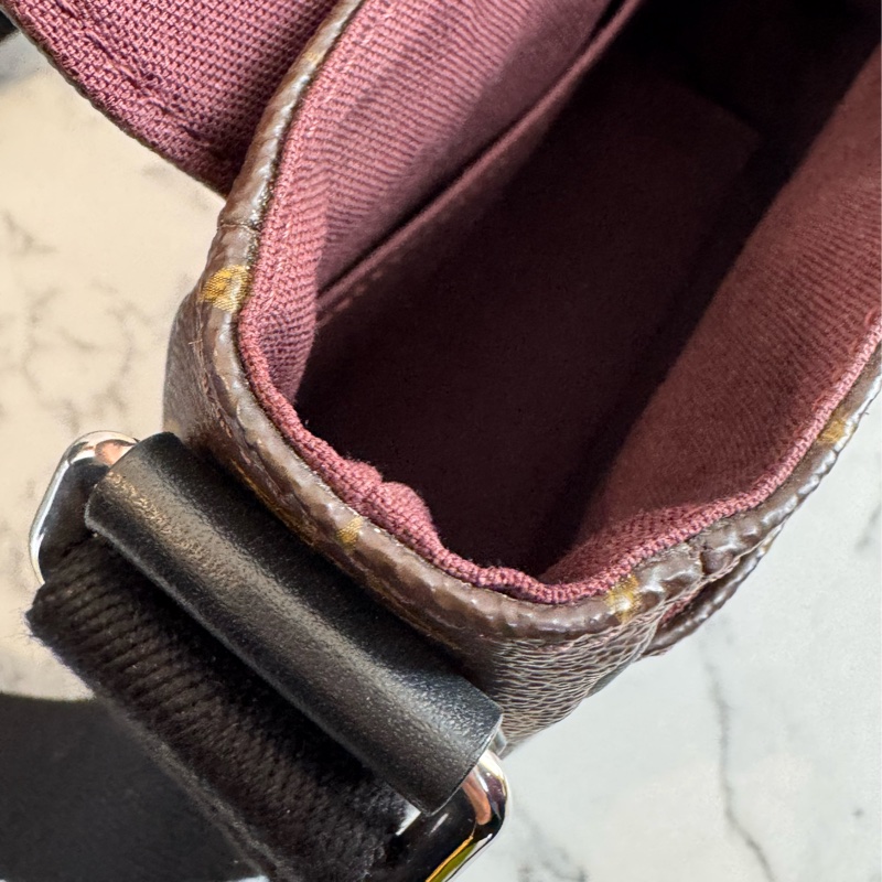 LV M40935咖花紋掀蓋書包斜背包 最好用的❤️-20