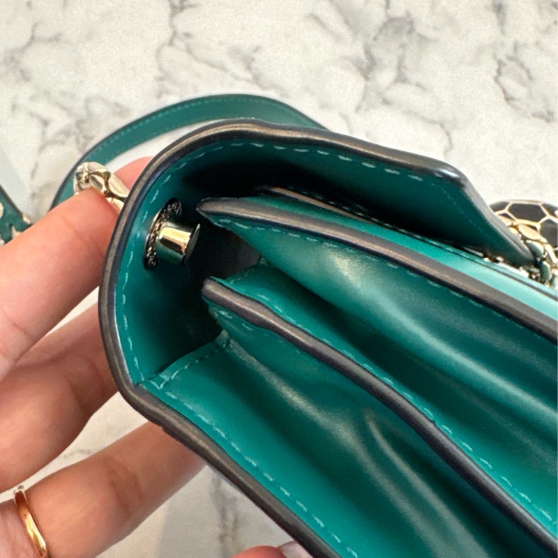 Bvlgari綠色內紫橫式蛇頭鏈包 經典款🫶-9
