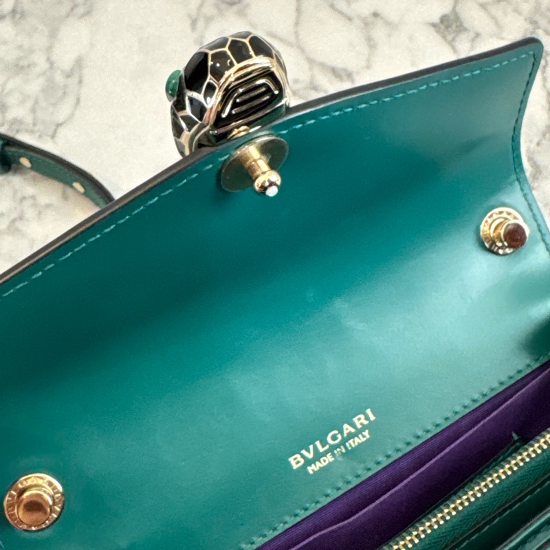 Bvlgari綠色內紫橫式蛇頭鏈包 經典款🫶-21