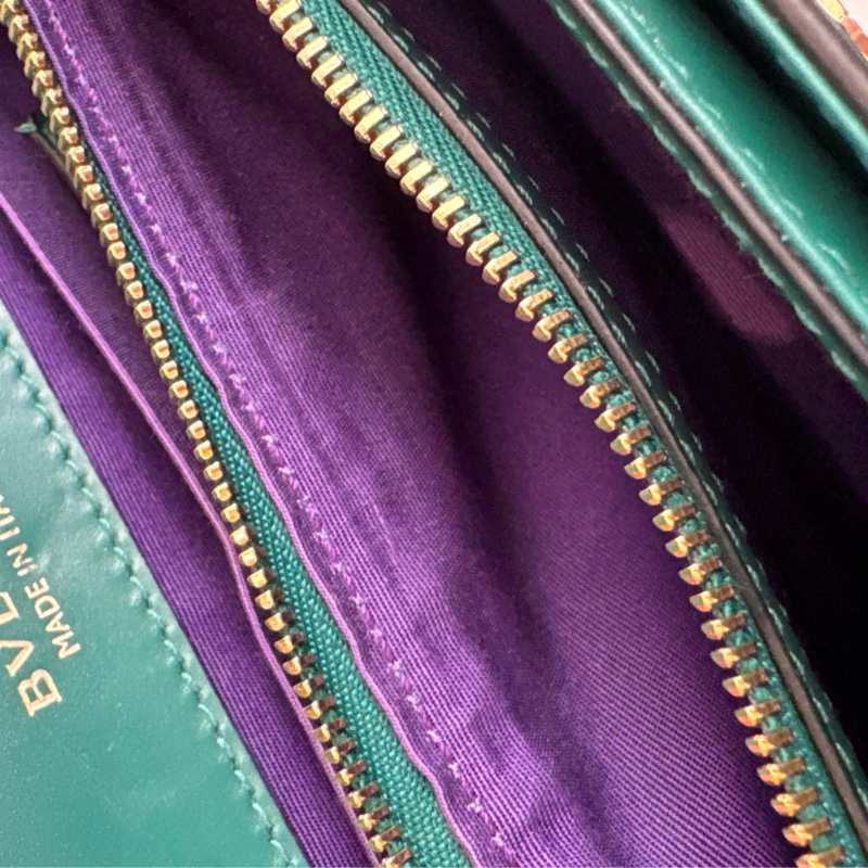 Bvlgari綠色內紫橫式蛇頭鏈包 經典款🫶-31