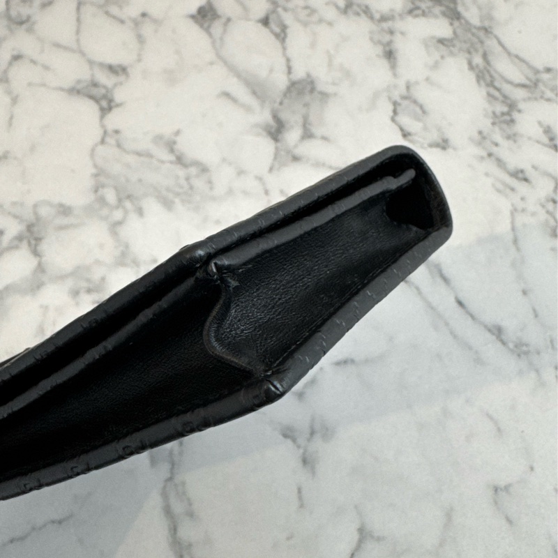 Gucci黑壓紋釦式手拿包/長夾/斜背包-7