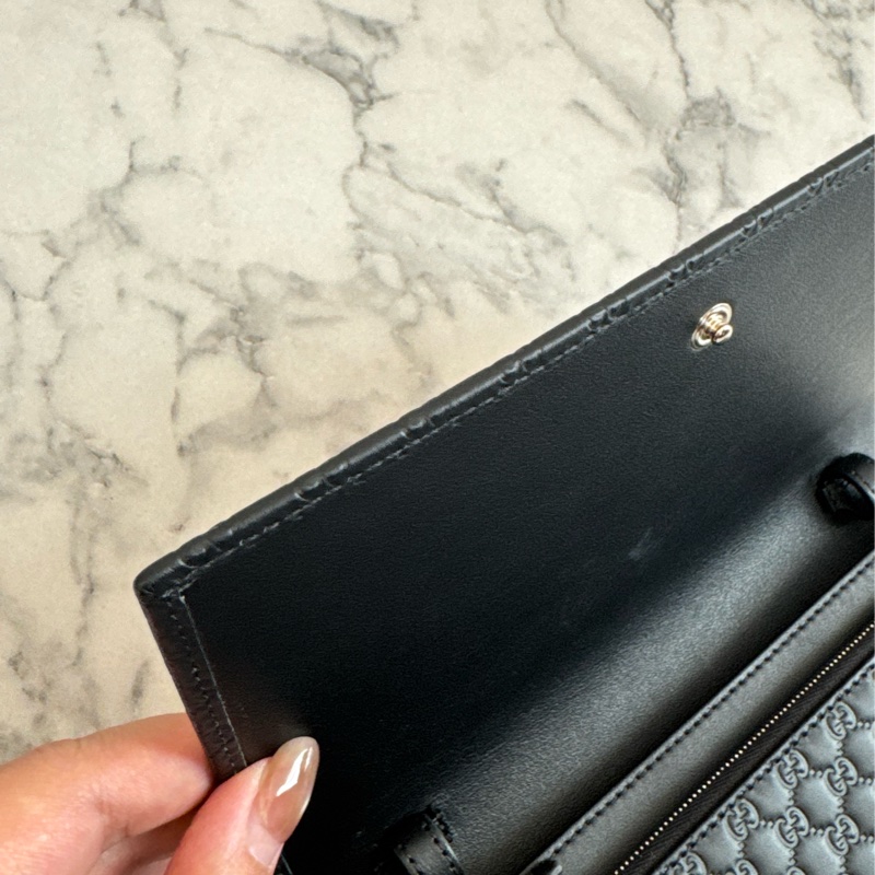 Gucci黑壓紋釦式手拿包/長夾/斜背包-13