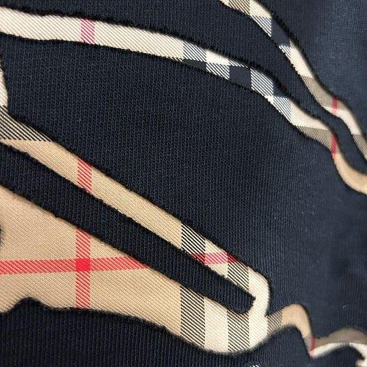💎Han's house精品服飾💎BURBERRY 格紋 戰馬 刺繡 衛衣 大學T 原價34900-2