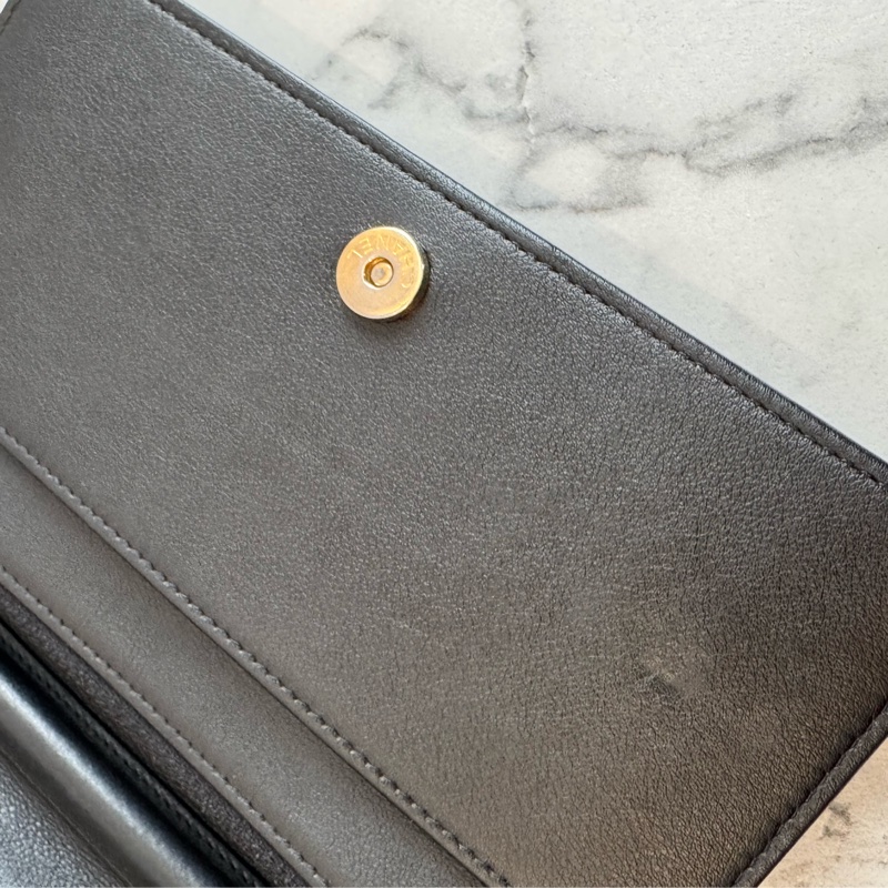 Chanel黑色山形紋金boy woc 必買🫶-38