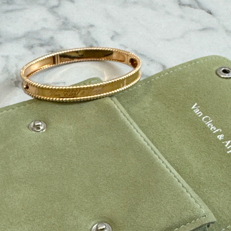 VCA 18K玫瑰金滾邊手環 超好看🫶顯白-0