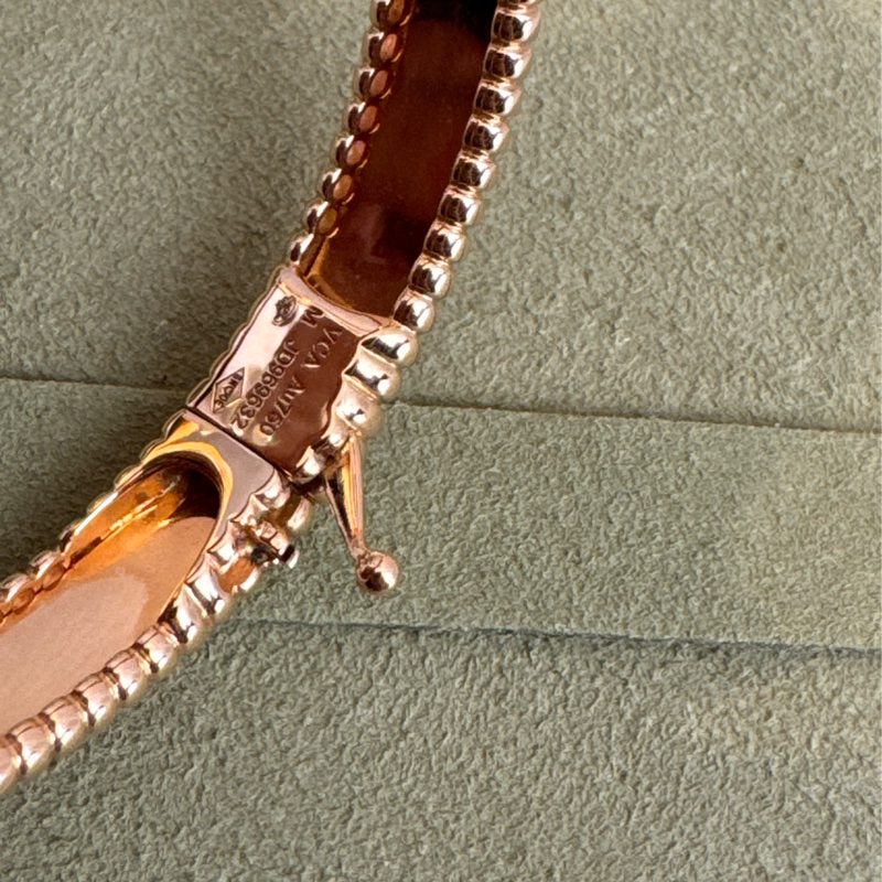 VCA 18K玫瑰金滾邊手環 超好看🫶顯白-12