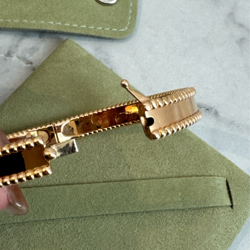 VCA 18K玫瑰金滾邊手環 超好看🫶顯白-13