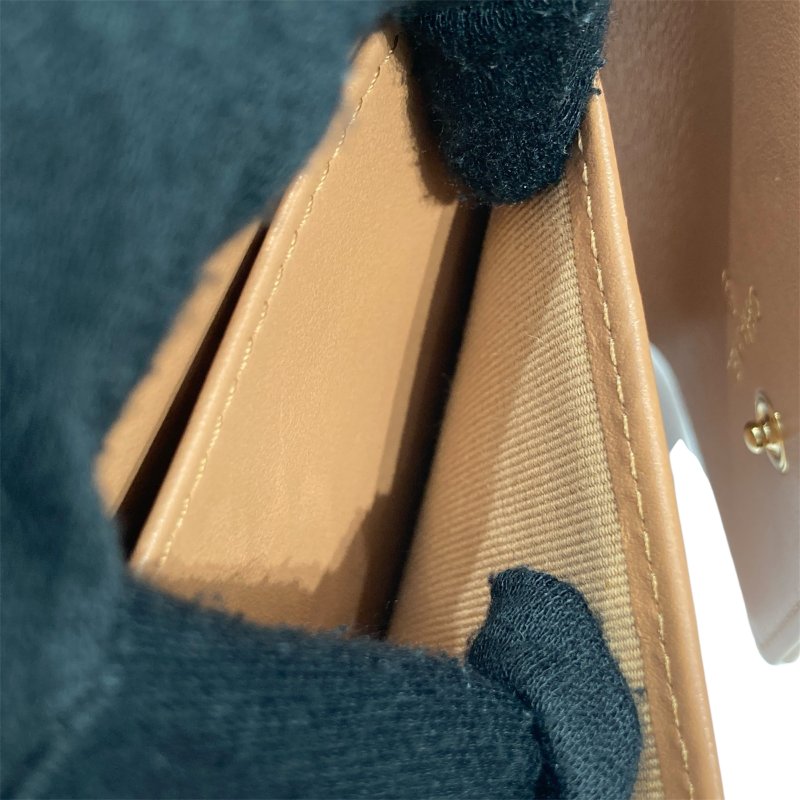 CHANEL 香奈兒 19 三折短夾 小羊皮 焦糖色 金釦-16