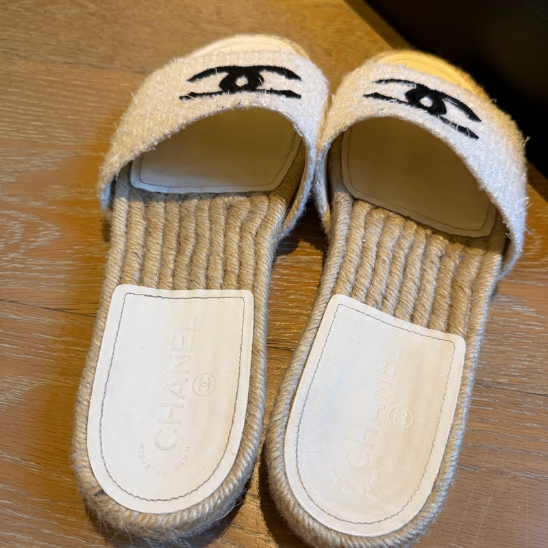 Chanel 白色編織涼鞋 EU41-7