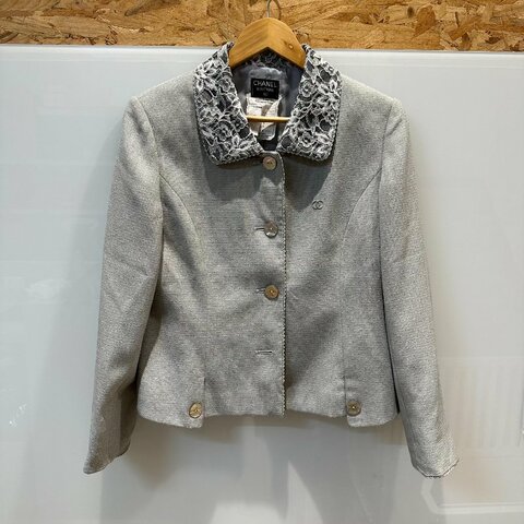 【美收精品】CHANEL灰色刺繡簍空西裝外套 4-786